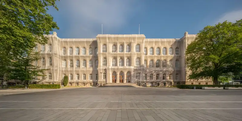 RWTH Aachen University