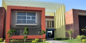 Oakridge International School